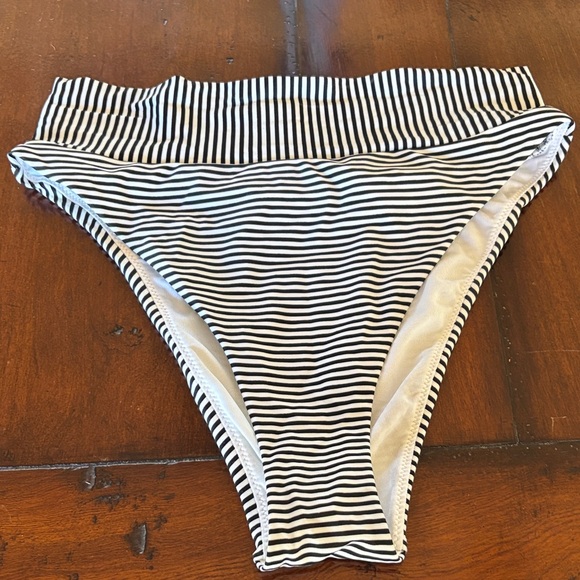 Aerie Black and White Striped High Cut Cheeky Bikini Bottom - Picture 1 of 3